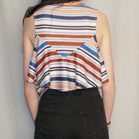 Zara Crop Stripe Frilled Top - Picture 4 of 11